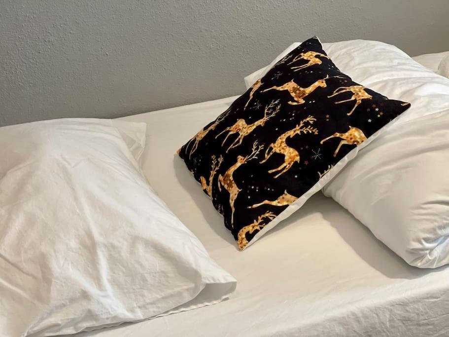 Ozkan Apartment - Fethiye Center Fully Furnished 50Mbps Wifi Netflix المظهر الخارجي الصورة